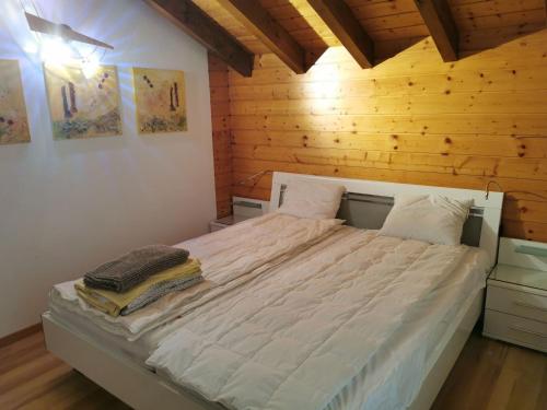Apartment La Collina-Haus C- by Interhome
