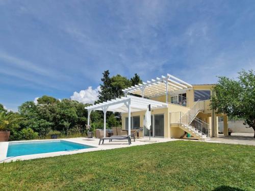 Apartment Appartment mit Pool by Interhome