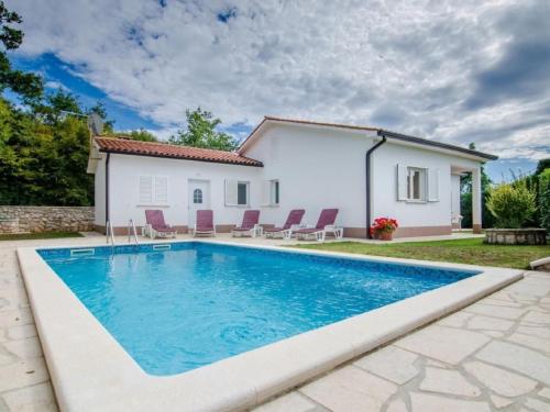 Holiday Home Haus Mia by Interhome