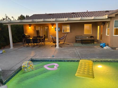 Hồ bơi trong/gần Desert Vista View