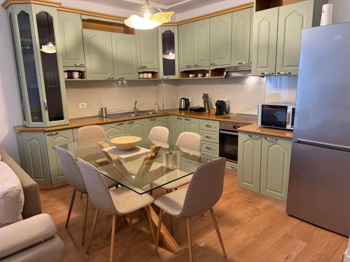 ครัวหรือมุมครัวของ Proper Apartment 1