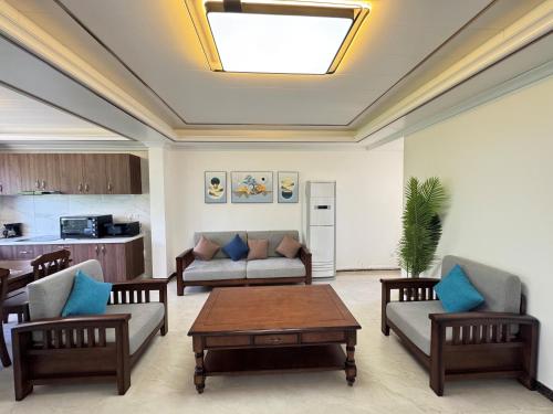 Køkken eller tekøkken på Seaview Garden Hotel & Residences