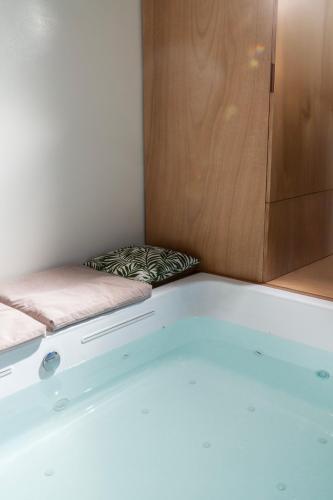 Skyline Boutique Hotel photo 171
