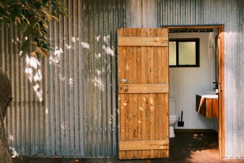 Billede fra billedgalleriet på Coffee Grounds - Bus Stop 2 i Coffee Camp