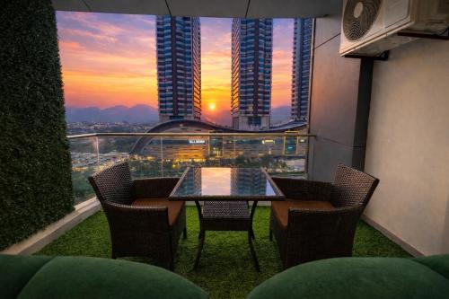 Executive Suite In Elysium Tower Facing Centaurus Mall Islamabad