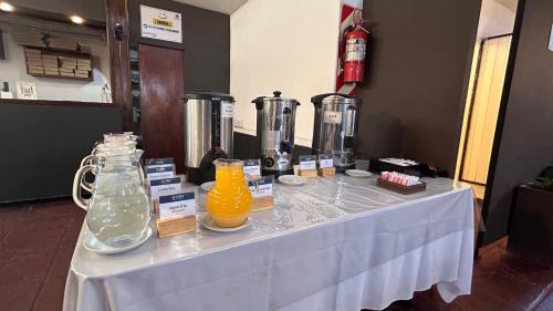 Příslušenství pro přípravu čaje a kávy v ubytování CabañPuente