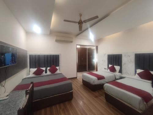 Gallery image of Hotel Rudra Vilas in Agra