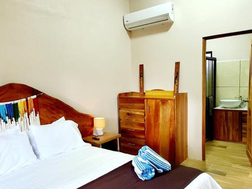 En eller flere senge i et værelse på Nature Observatory Studio with Private Pool