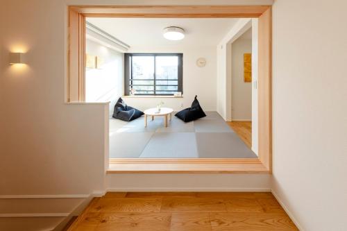 HoursHouse Elara Hotel