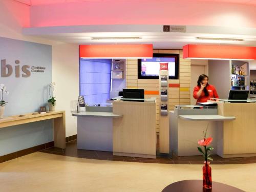 Lobbyen eller receptionen på Ibis Bratislava Centrum