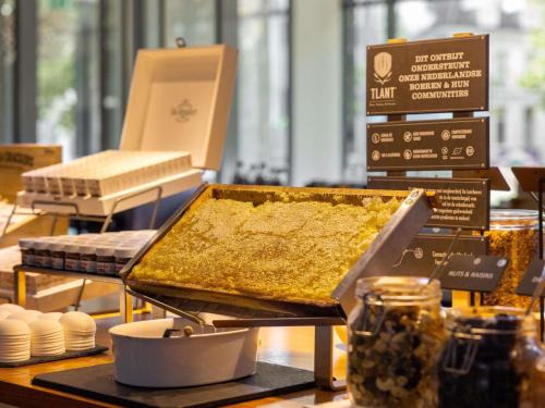 Mad på hotellet eller i nærheden