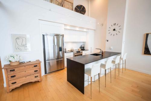 Kuchyň nebo kuchyňský kout v ubytování 405 - Modern and Luxury Condo - View and Pool