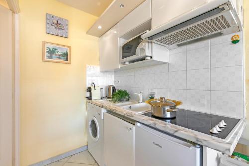 Open View In Center Menton - Happy Rentals