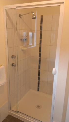 Bilik mandi di Oval Motel - Murray Bridge