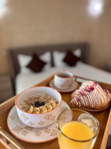 Mad på hotellet eller i nærheden