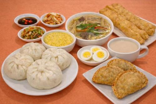 Mad på hotellet eller i nærheden