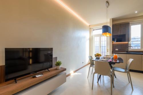 Ponte Seveso, 26 - Milan awaits you!