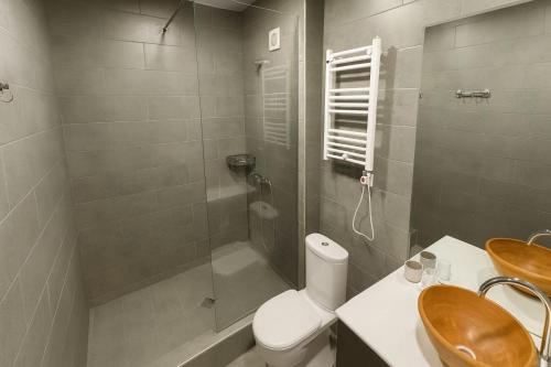 Et badeværelse på Apart Hotel ART 206