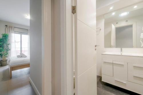 Smart apt para 6 en Adrian Pulido con parking