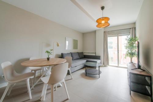 Smart apt para 6 en Adrian Pulido con parking