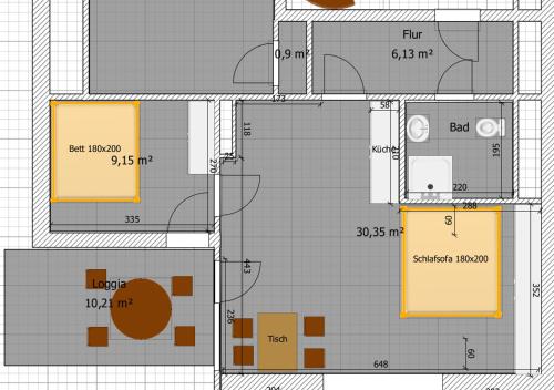 een plattegrond van een huis met geel bij Ferienwohnung Documenta Urbana in Kassel