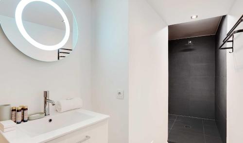 Sublime appartement 6P Montaigne, Champs-Elysées