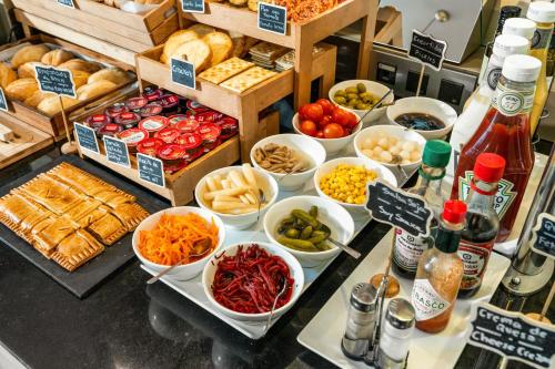 Mad på hotellet eller i nærheden