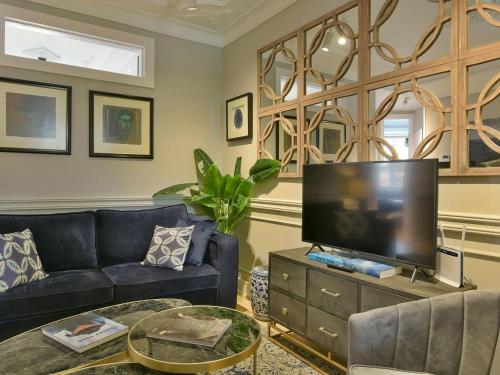 Apartment Arroios Brandneu by Interhome