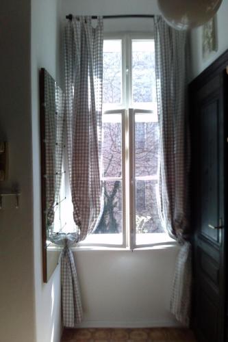 Apartment Wohnung in Hernals mit Garten- und Strassenblick by Interhome