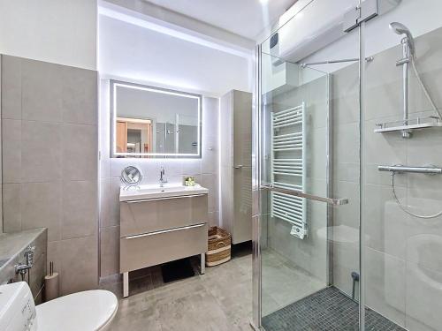 Nestor&Jeeves - BLUE PASTEL PROMENADE - Spacious - Close sea