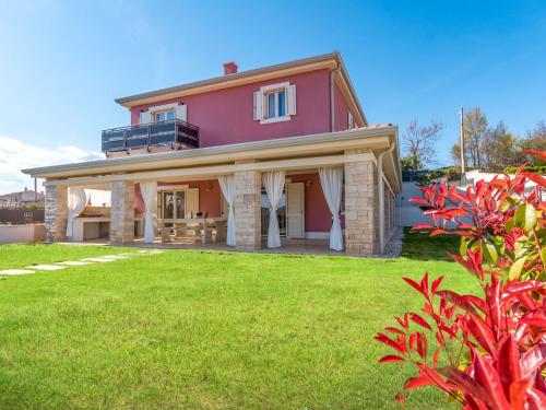 Holiday Home Villa Violette mit Pool nahe Stadtzentrum by Interhome