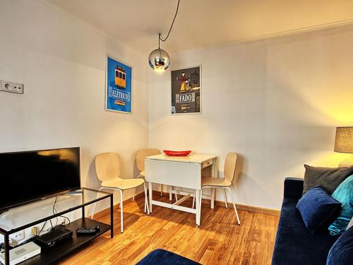 Apartment Heiliger Lazarus by Interhome