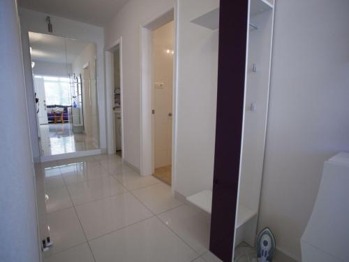 Apartment Komfortable Ferienwohnung mit Terrasse in Bidol by Interhome