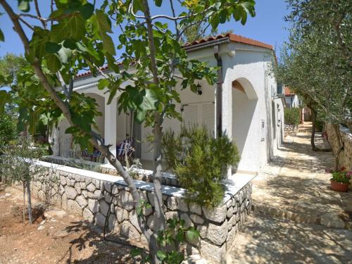 Holiday Home Gemütliches- familienfreundliches Steinhaus by Interhome