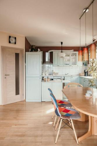 Apartment Bella Vista in der obersten Etage by Interhome