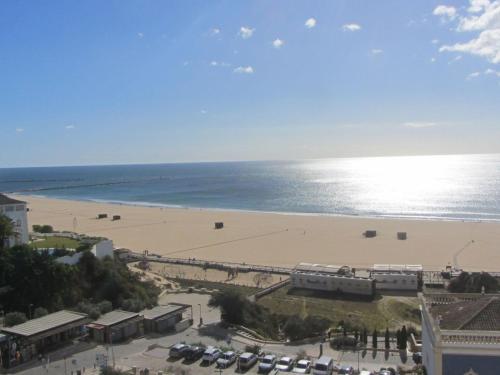 Apartment Wohnung Girafa mit Blick auf das Wasser by Interhome
