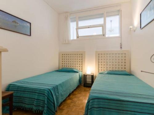 Apartment Wohnung Girafa mit Blick auf das Wasser by Interhome