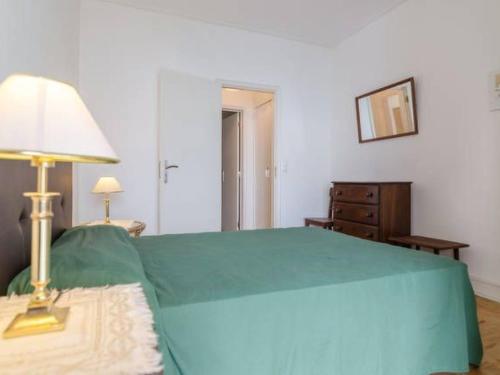 Apartment Wohnung Girafa mit Blick auf das Wasser by Interhome
