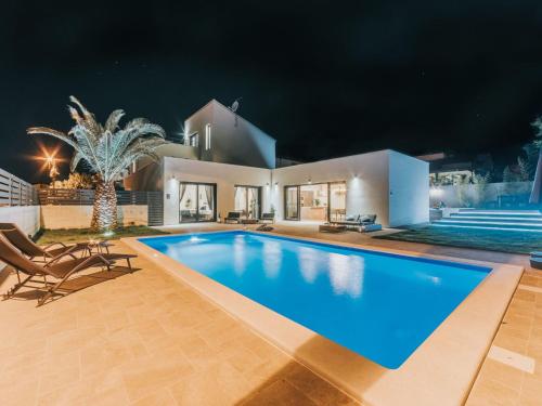 Holiday Home Haus in Novigrad mit privatem Pool by Interhome