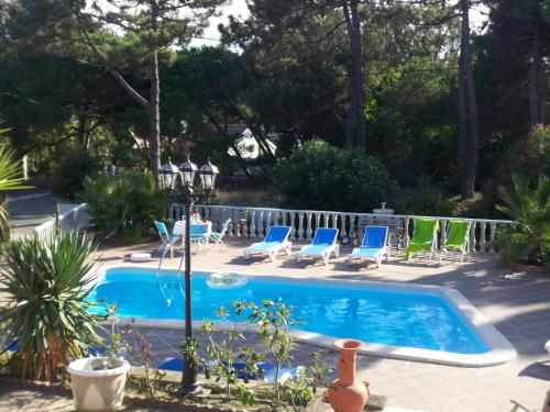 Holiday Home Schönes Ferienhaus in Colares mit Privatem Pool by Interhome