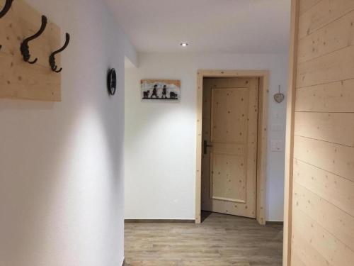 Apartment Chäs-Gruebi Wohnung Hirsch by Interhome