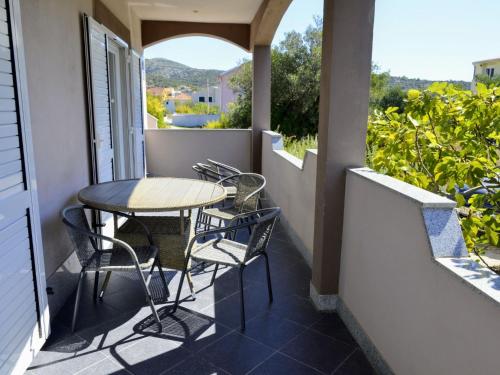 Apartment Wohnung in Vinišće mit privatem Parkplatz by Interhome