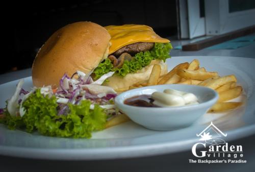 Gallery image of Garden Village Guesthouse & Pool Bar in Siem Reap