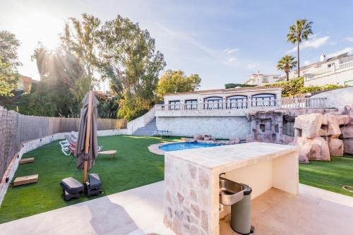 VB Pradera 4BR villa seaviews