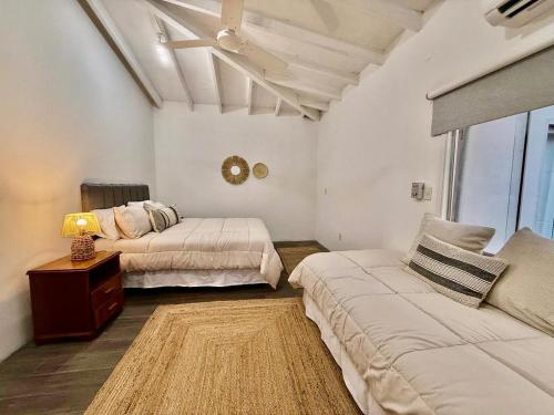 Modern Studio in Corporate District Sol 2