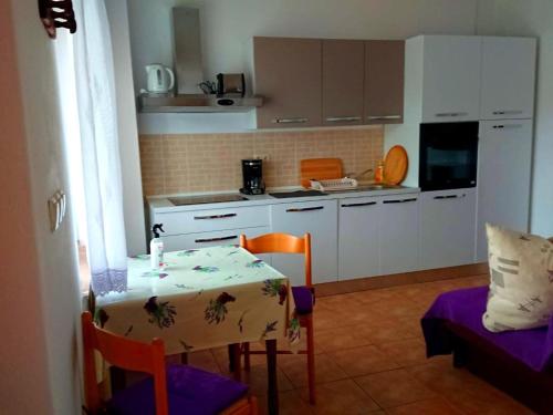 Holiday Home Fantastisches Haus nur 700m vom Strand entfernt by Interhome