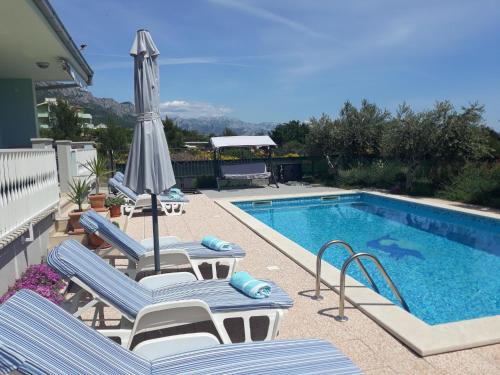 Holiday Home in Kastel Sucurac mit Parkplatz by Interhome