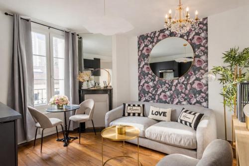 C O Great apartment in Paris