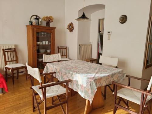 Apartment mit Garagenplatz by Interhome