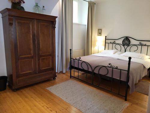 Apartment mit Garagenplatz by Interhome